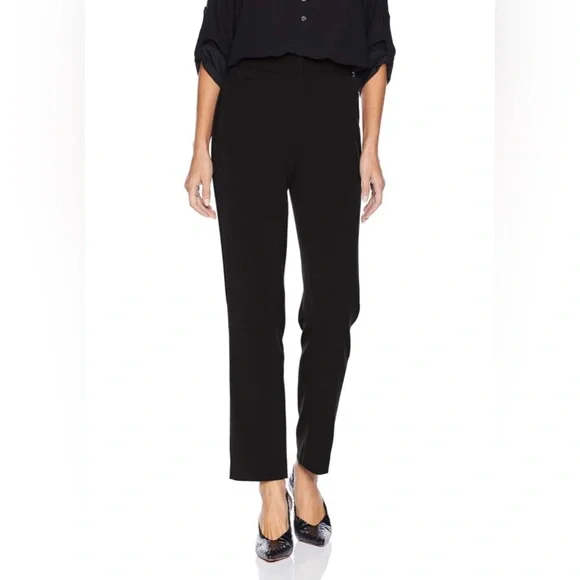 NWT NWT Rafaella Curvy Gabardine Slim Leg Stretch Dress Pant Size 6P - Picture 1 of 5